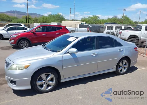 2011 Toyota Camry Se V6 z USA, uszkodzony, nr VIN 4T1BK3EKXBU610154